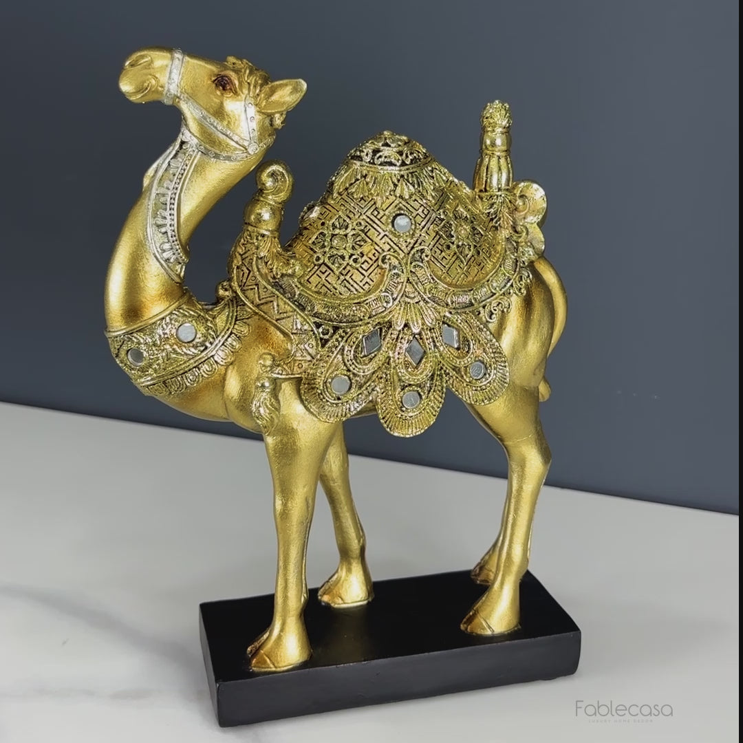 Royal Golden Camel Figurine Resin Table Decoration Showpiece