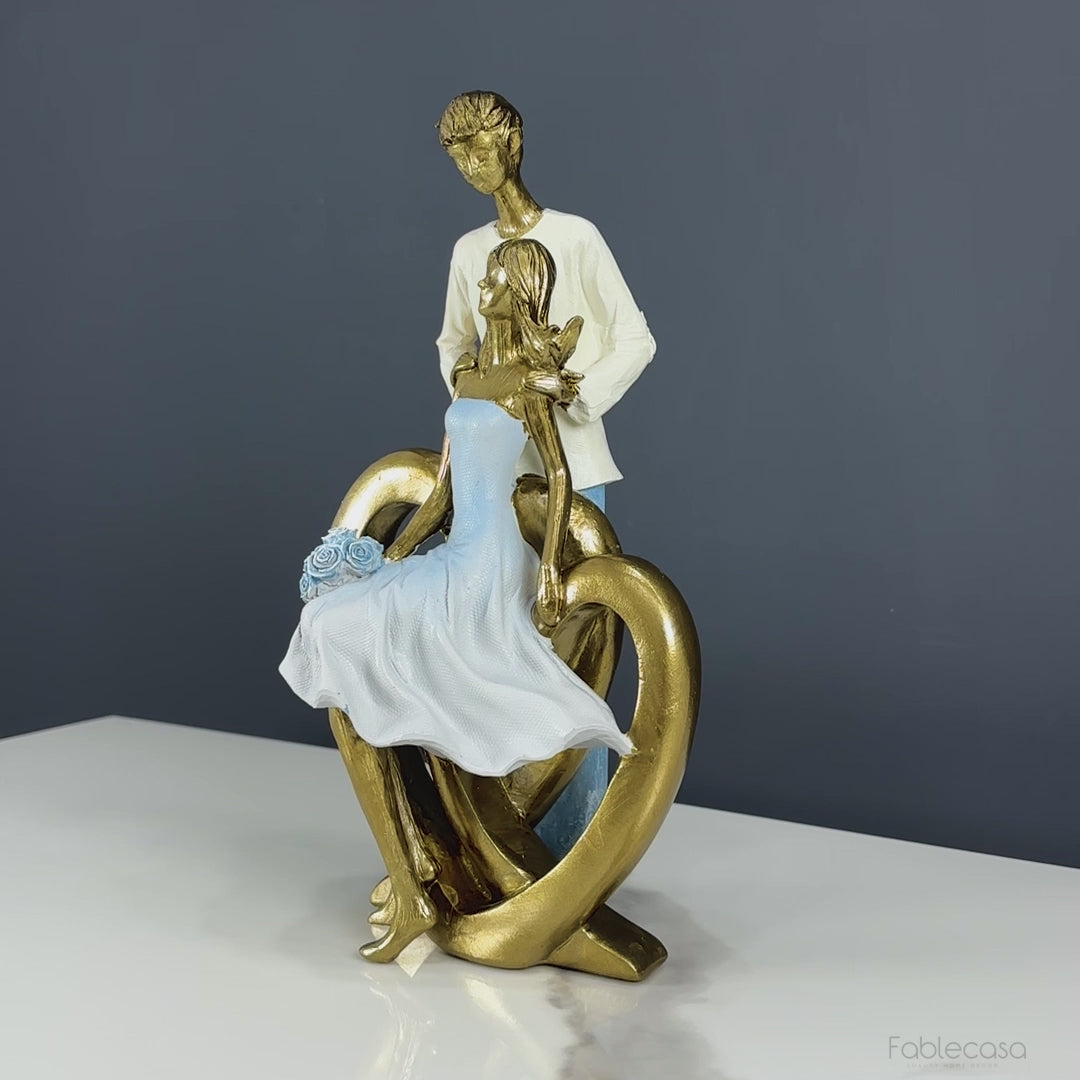 Love In The Air Couple Decorative Showpieces